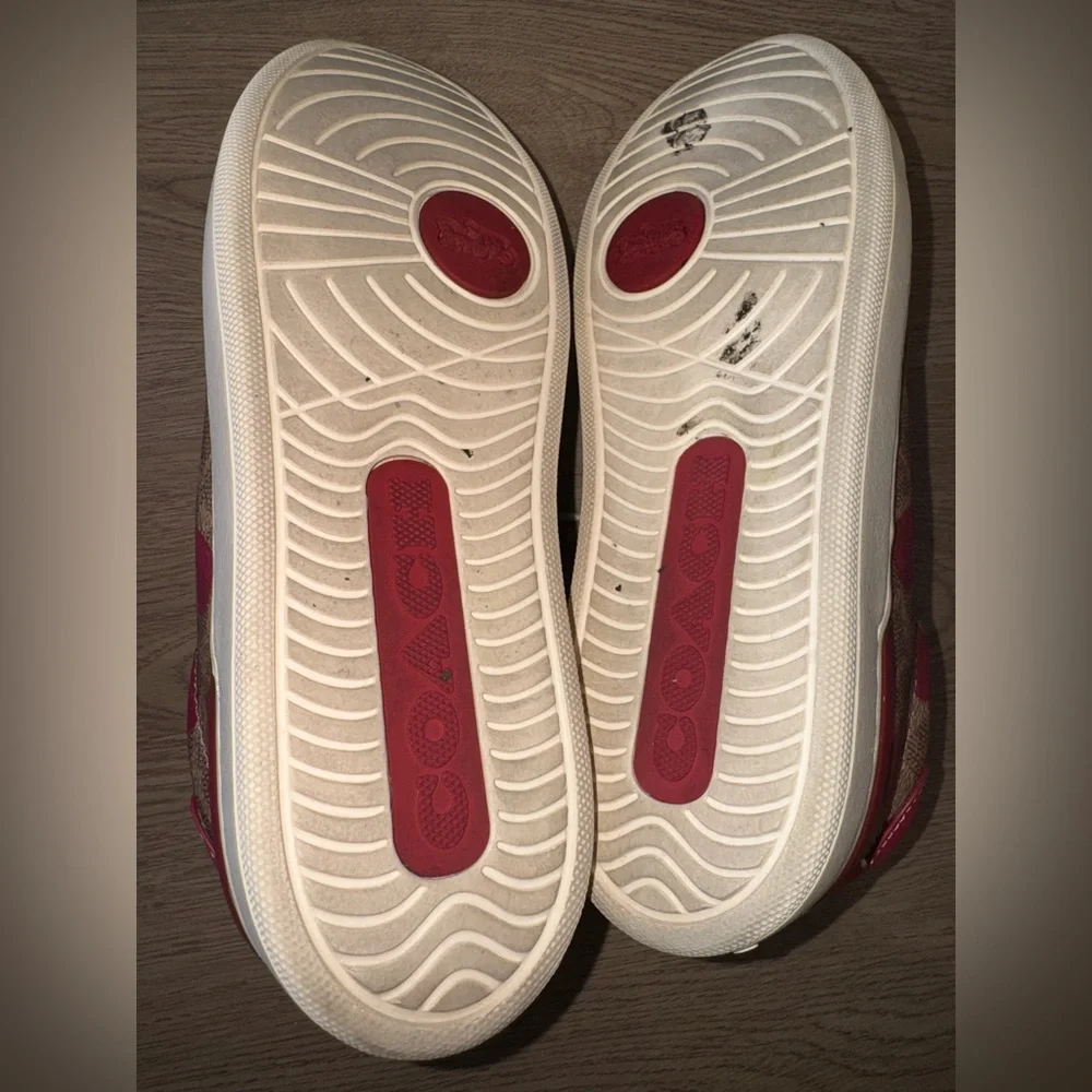 ‼️SOLD‼️Coach Lowline Low Top Sneakers In Signature Canvas With Res Heart Print - Picture 15 of 15